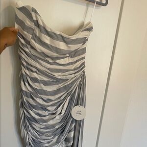 Luxxel Strapless Gray and White Dress